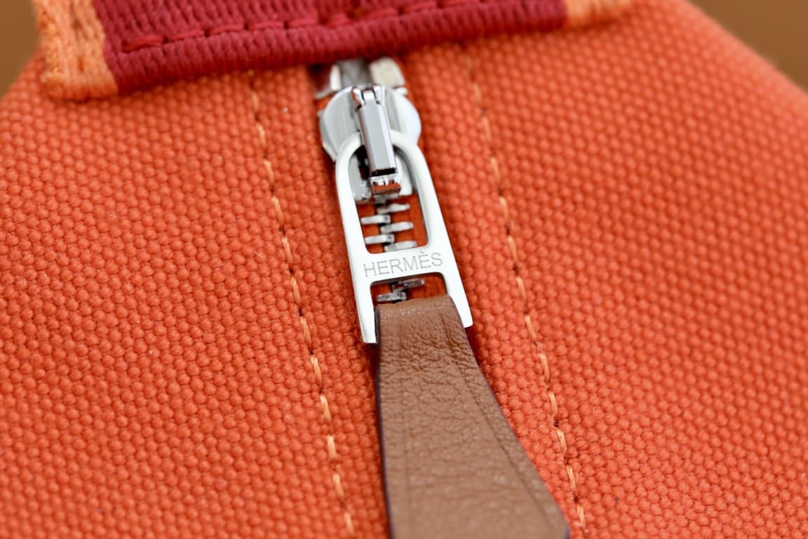 TÚI HERMES TROUSSE DE TOILETTE BRIDE A BRAC PM H MÀU CAM