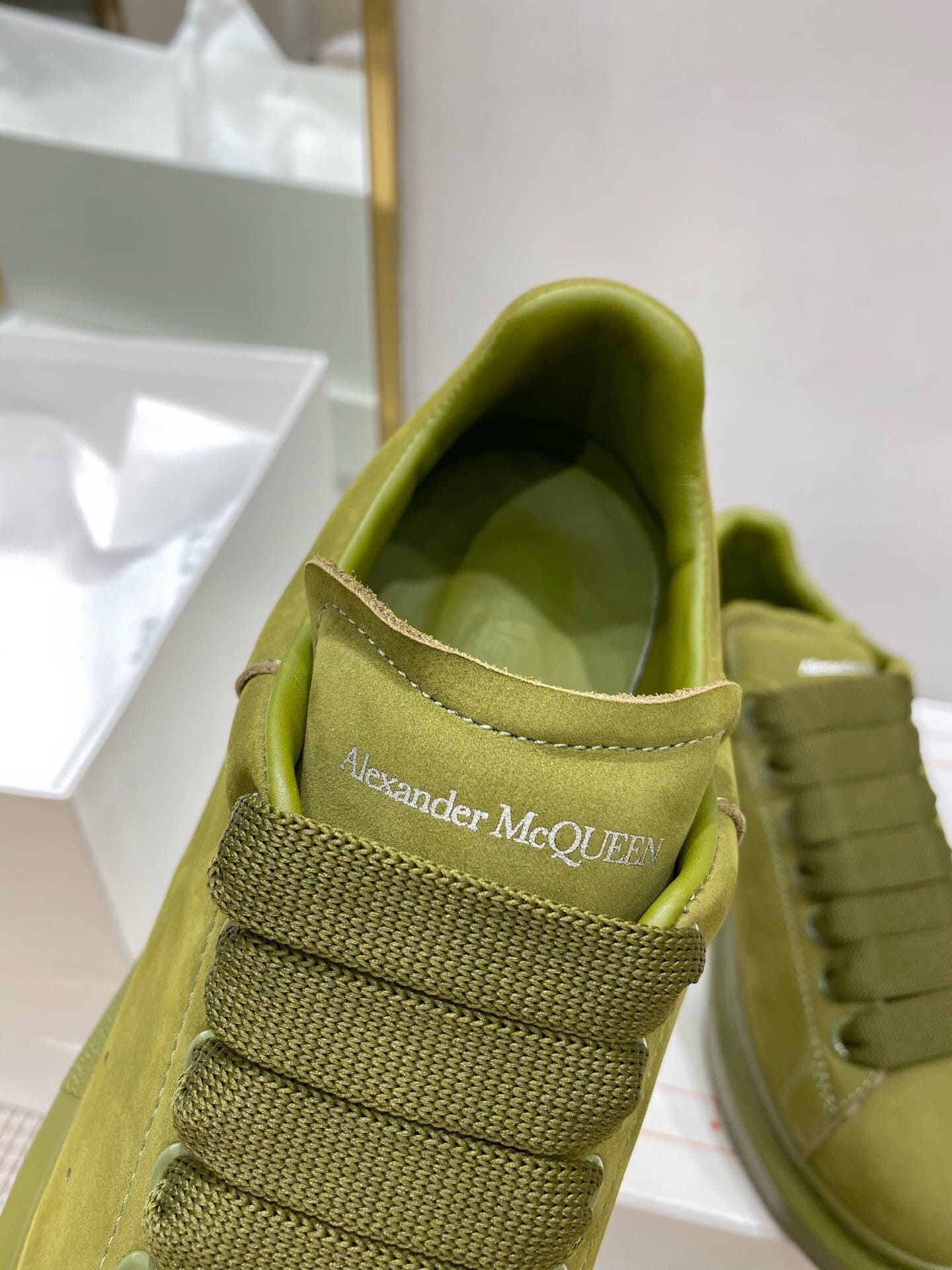GIÀY ALEXANDER MCQUEEN SNEAKERS SHOES AAA UNISEX NAM VÀ NỮ DA BÊ HẢO HẠNG
