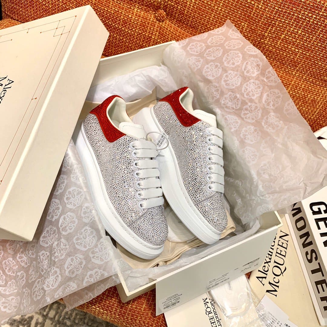 GIÀY ALEXANDER MCQUEEN SNEAKERS SHOES AAA UNISEX NAM VÀ NỮ KIM CƯƠNG DA BÊ HẢO HẠNG