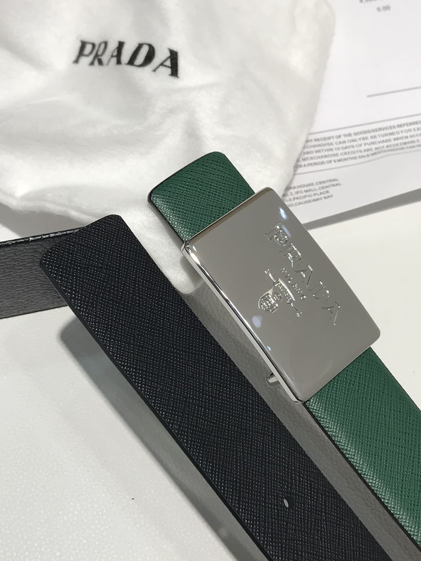 DÂY LƯNG PRADA GREEN SAFFIANO LEATHER Khóa bạc