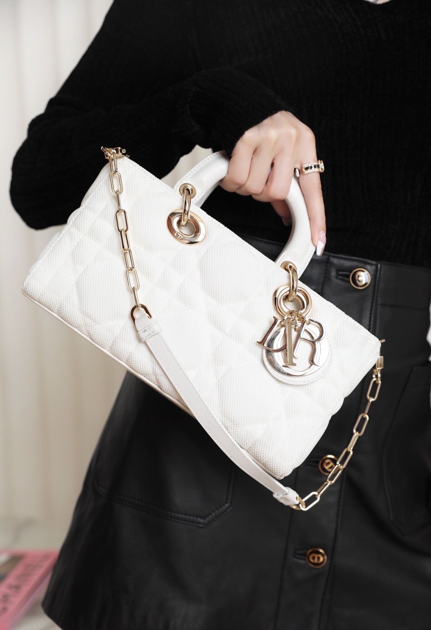 TÚI CHRISTIAN DIOR Lady D-Joy Bag Bright Mesh White