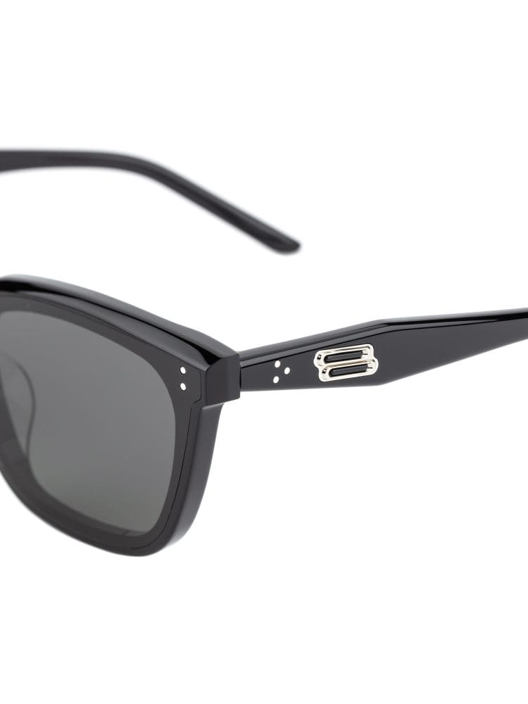 Kính GENTLE MONSTER TOTE BLACK FRAME HIGH CLASSY AAA