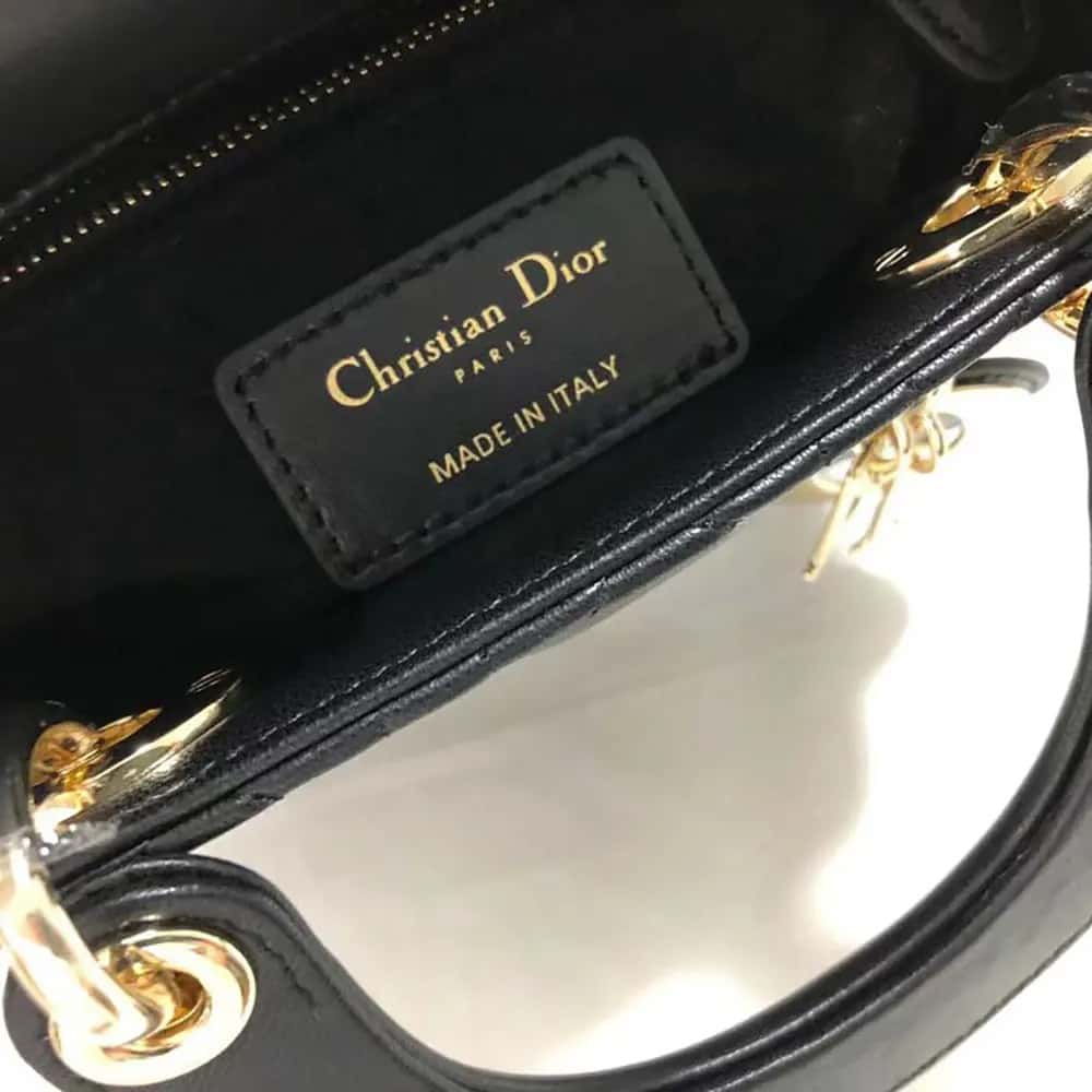 TÚI Dior Women Mini Lady Dior màu đen Cannage Lambskin da cừu