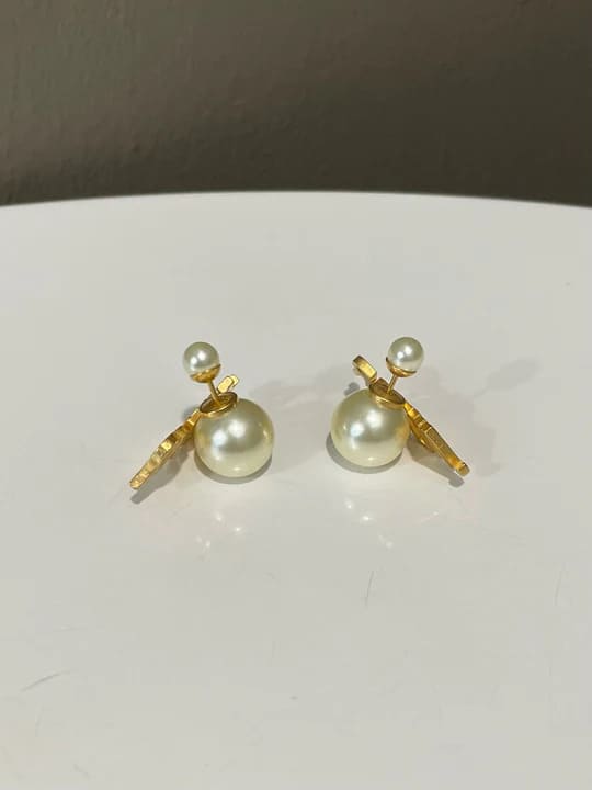 HOA TAI DIOR CD PEARLS JADOR TRIBALES