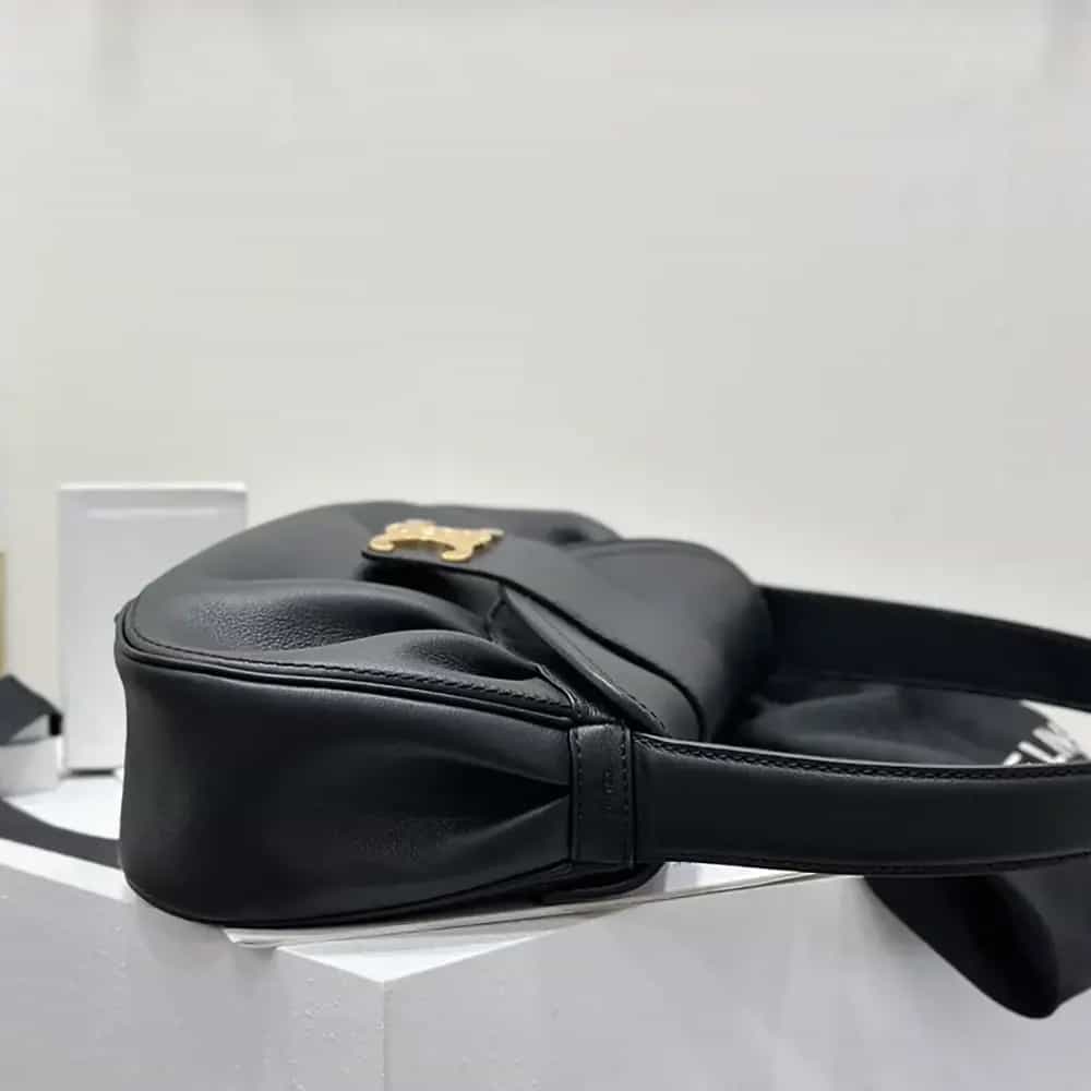 TÚI CELINE Medium Polly Bag in Supple Calfskin-Black