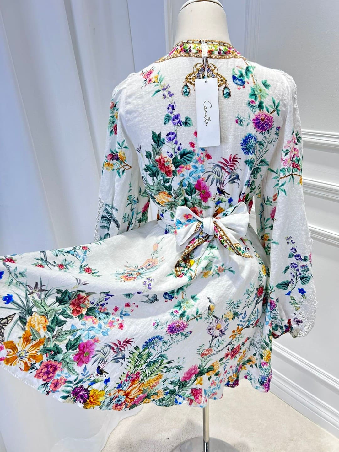 VÁY CAMILLA V NECK COLORFUL FLOWER MID DRESS High Classy