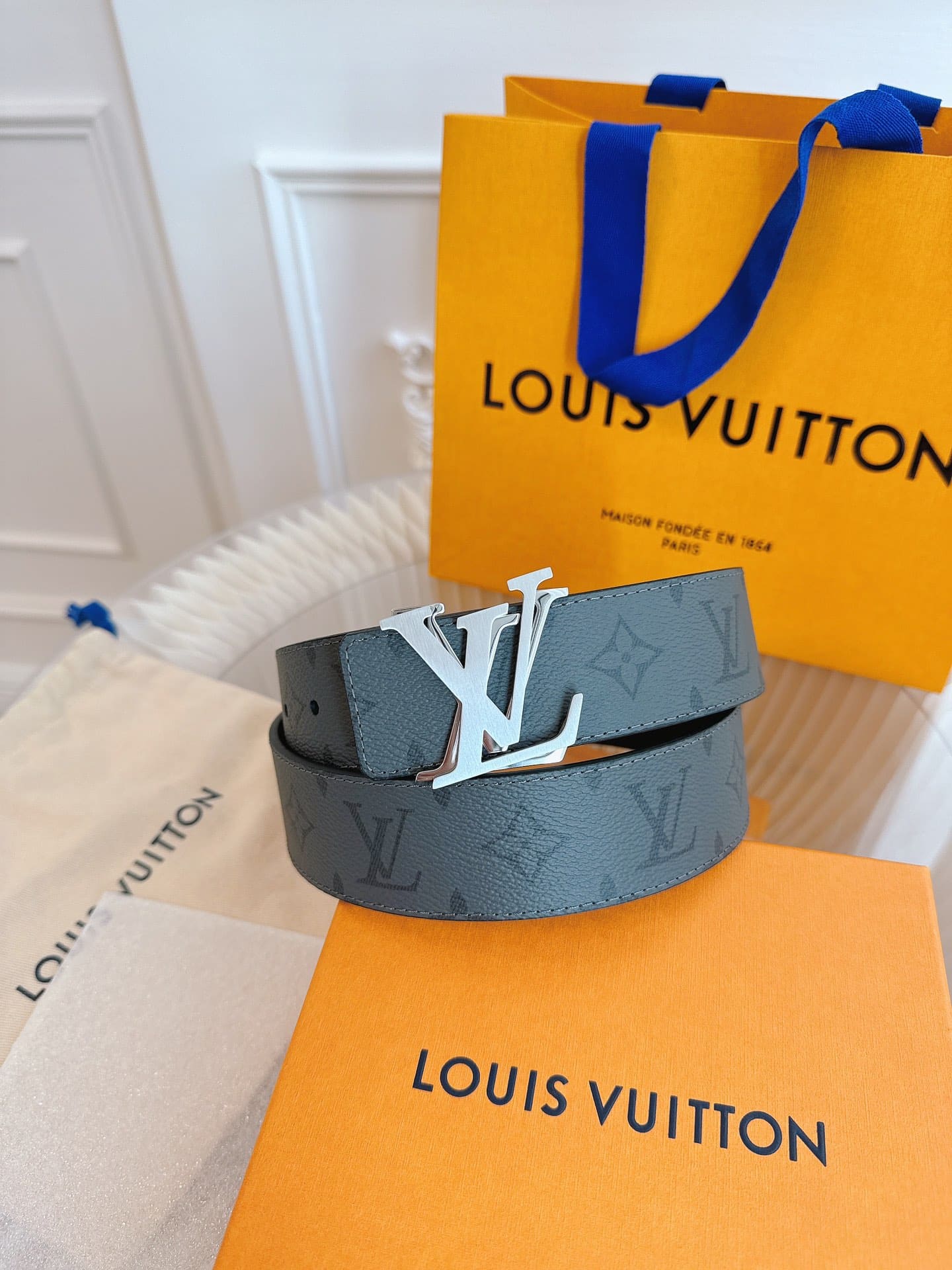 DÂY LƯNG LOUIS VUITTON DOUBLE LV BLACK MONOGRAM LEATHER Khóa bạc đen