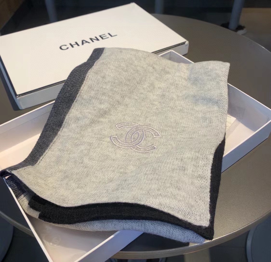 KHĂN CHANEL ORIGINAL CASHMERE scarf