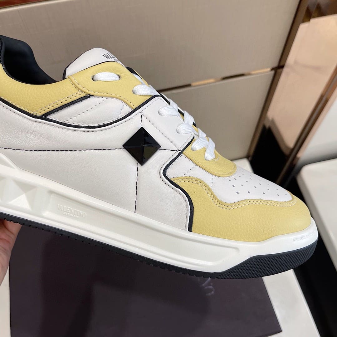 GIÀY VALENTINO GARAVANI SNEAKERS SHOES AAA