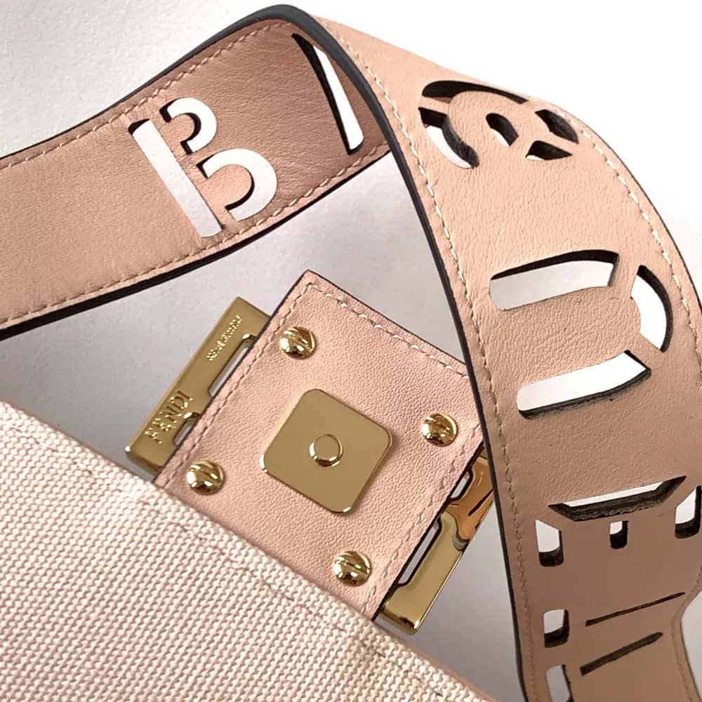TÚI Fendi Women Baguette màu hồng nhạt denim thêu họa tiết FF