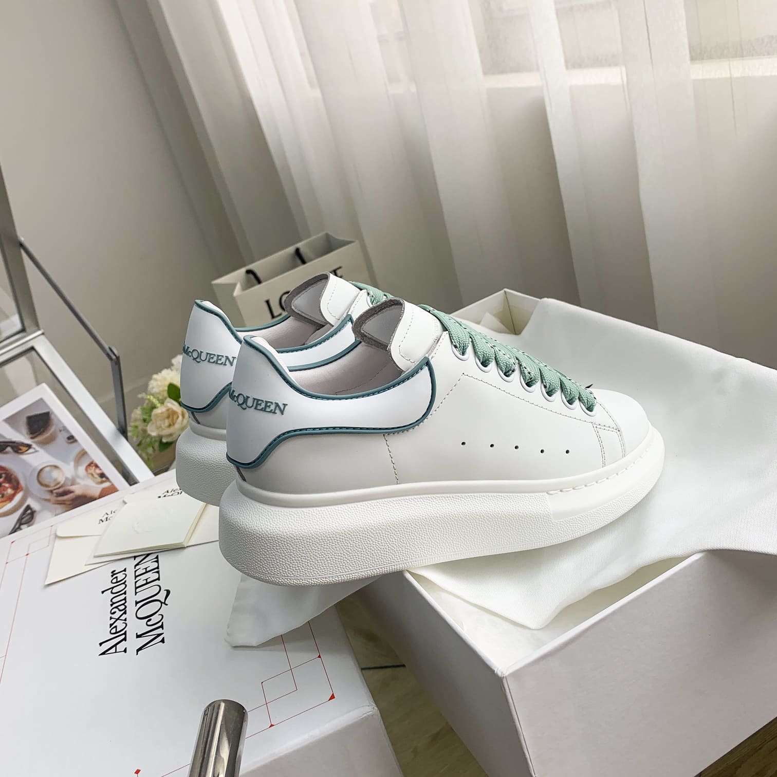 GIÀY ALEXANDER MCQUEEN SNEAKERS SHOES AAA UNISEX NAM VÀ NỮ DA BÊ HẢO HẠNG