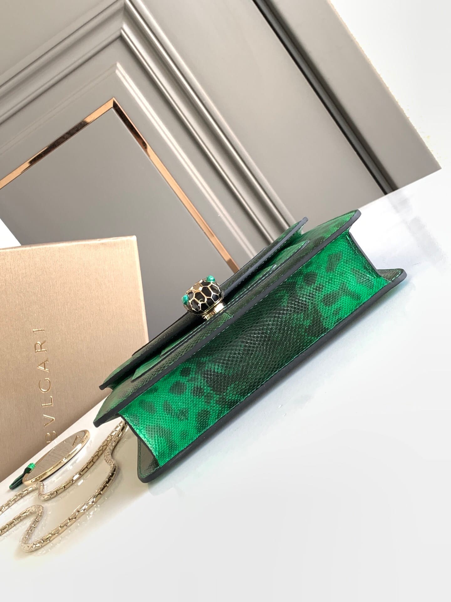 TÚI BVLGARI SERPENTI PYTHON SKIN DA TRĂN