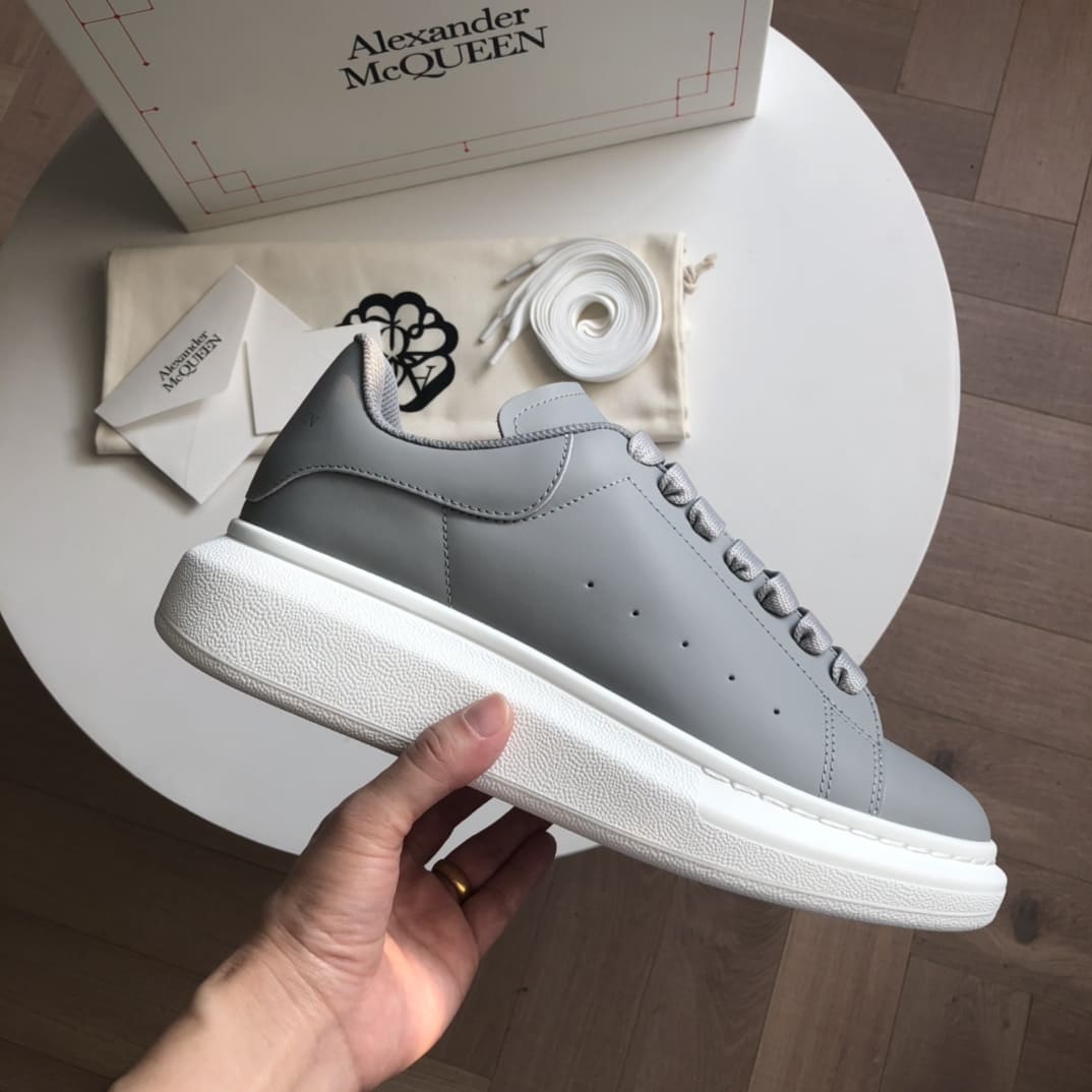 GIÀY ALEXANDER MCQUEEN SNEAKERS SHOES AAA UNISEX NAM VÀ NỮ DA BÊ HẢO HẠNG