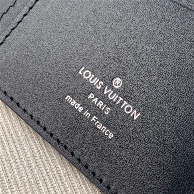 VÍ LOUIS VUITTON brazza wallet