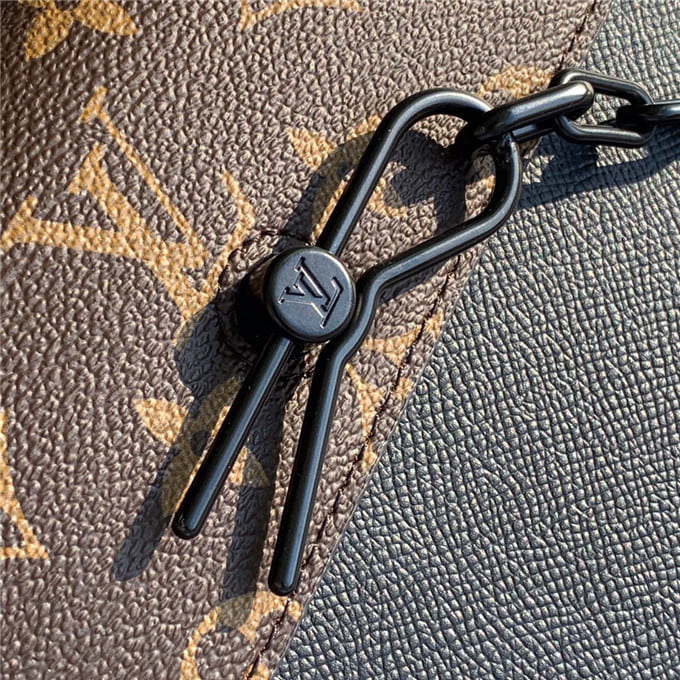 Túi LOUIS VUITTON pochette voyage steamer bag unisex