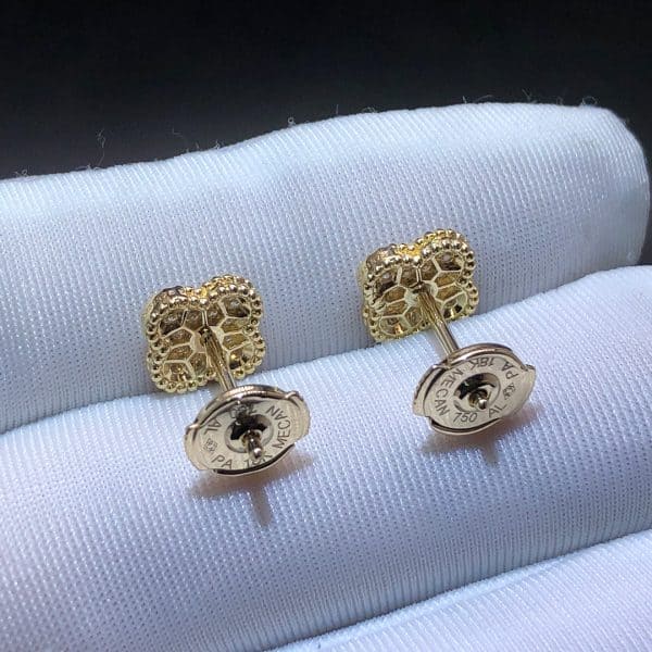 Hoa tai đính kim cương Van Cleef & Arpels Sweet Alhambra bằng vàng  18K  (Liên hệ để biết giá)