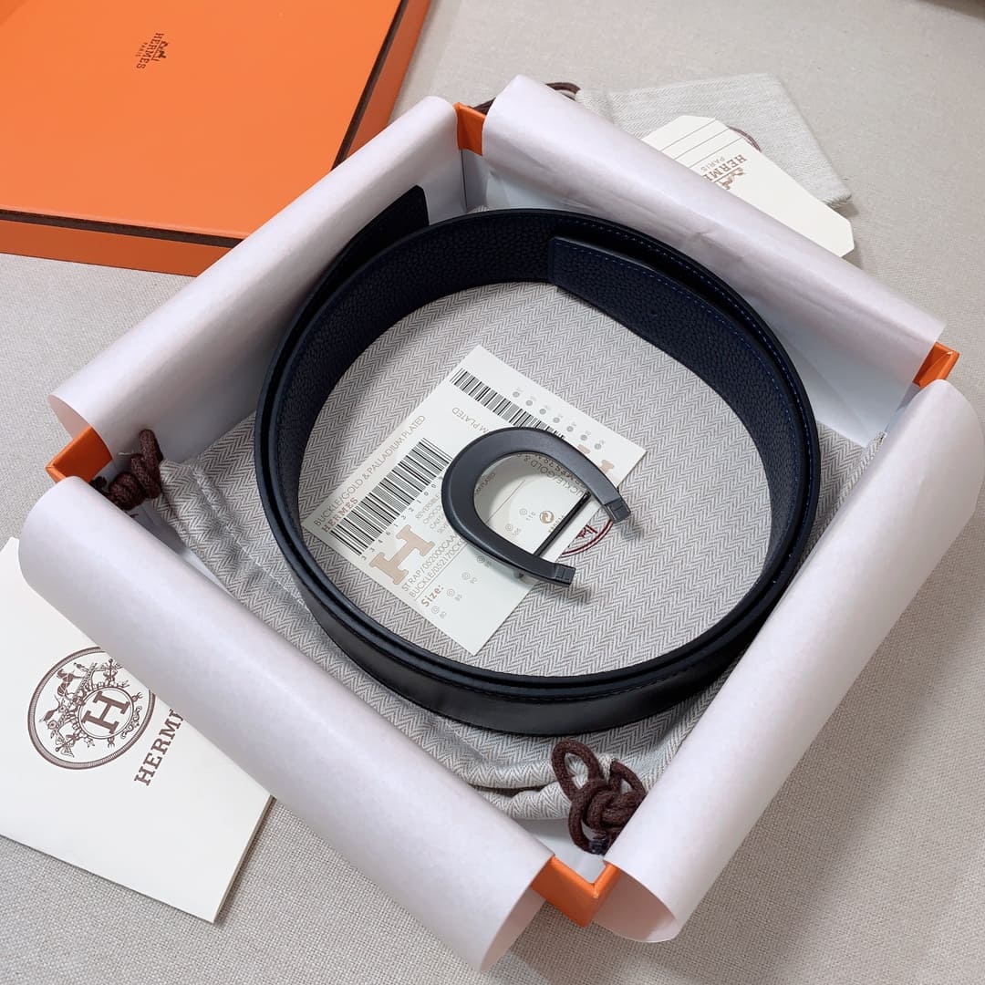 DÂY LƯNG HERMES Horseshoe Togo leather hai mặt khóa đen