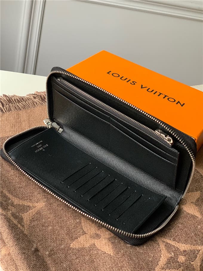 VÍ LOUIS VUITTON zippy wallet vertical