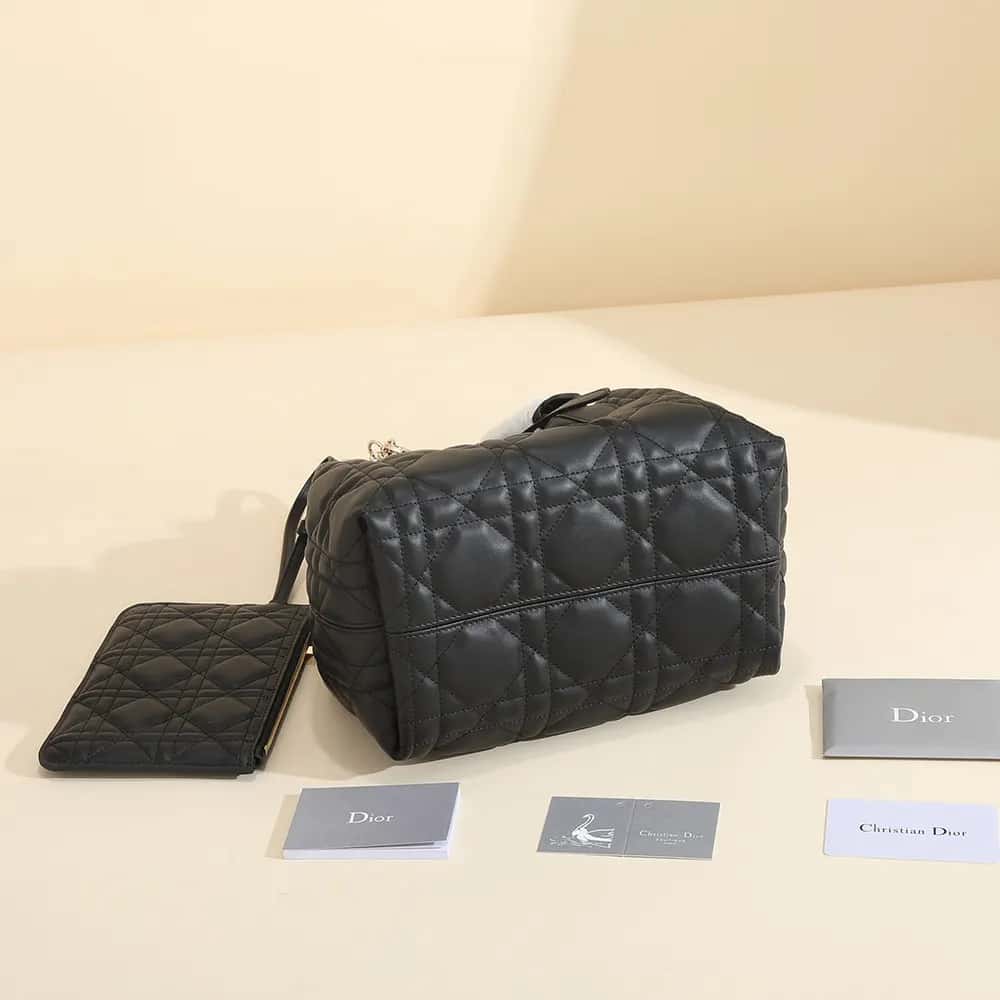 TÚI Dior Toujours màu đen Macrocannage Calfskin cỡ nhỏ