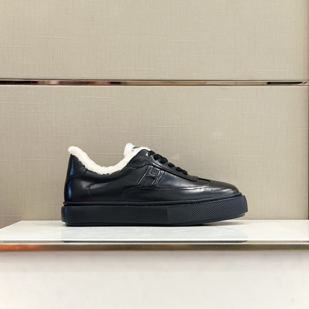 GIÀY HERMES SNEAKER LOW SPORTS CAFLSIN FUR BLACK
