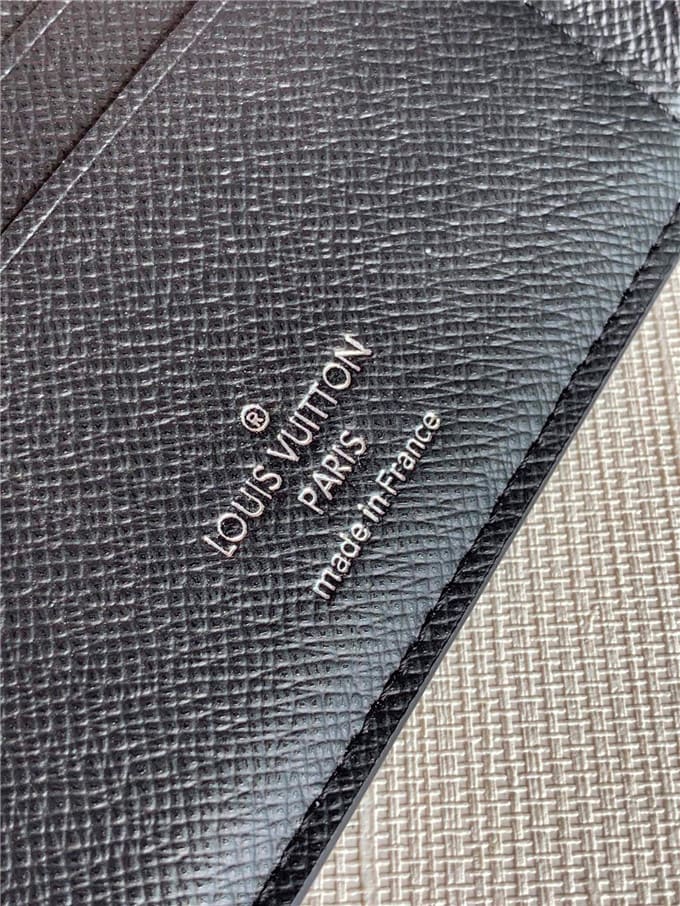 VÍ LOUIS VUITTON EPI LEATHER WALLET