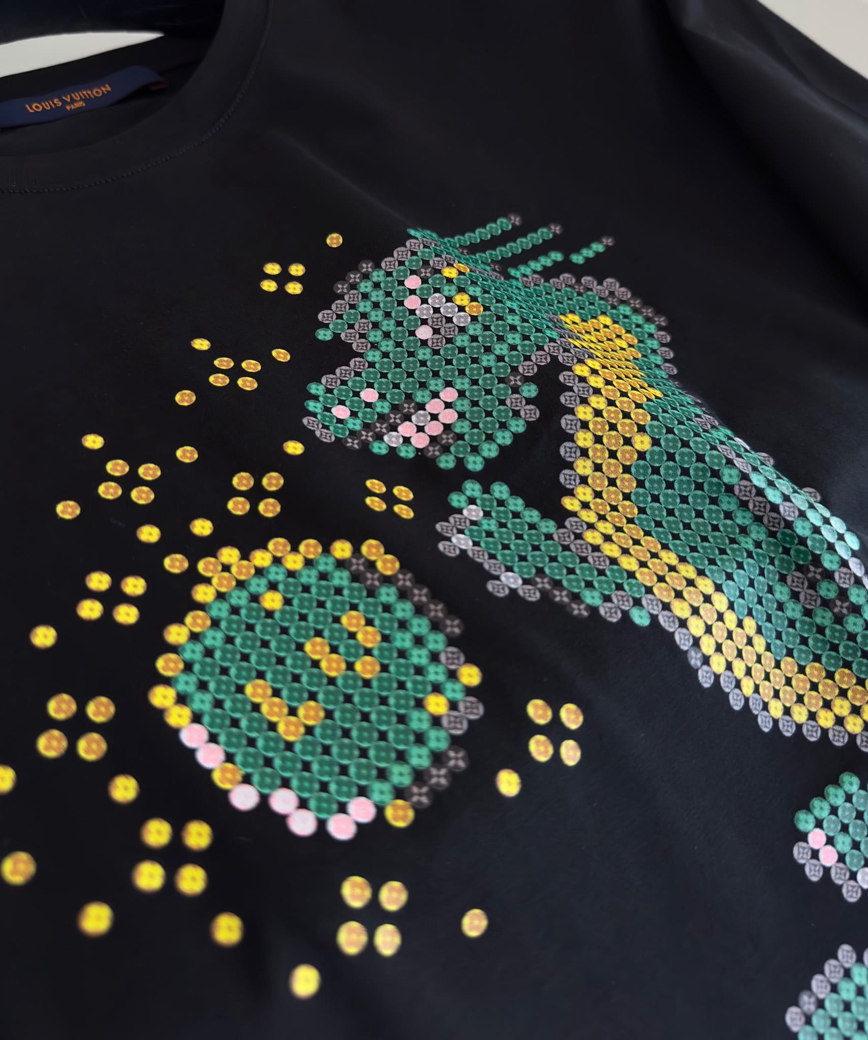 ÁO LOUIS VUITTON DRAGON T SHIRT BLACK