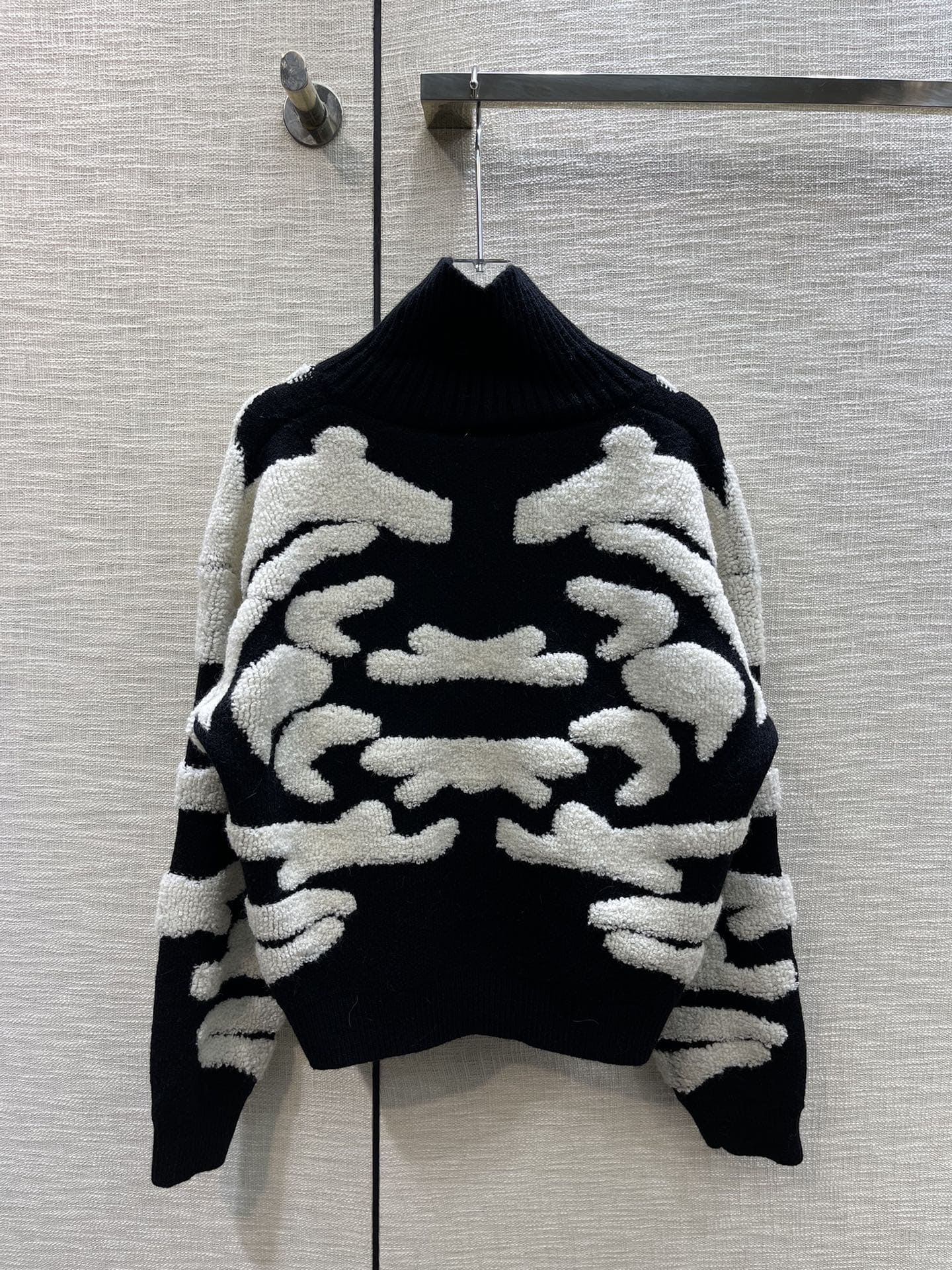 ÁO CELINE Zipped Tiger Print Sweater