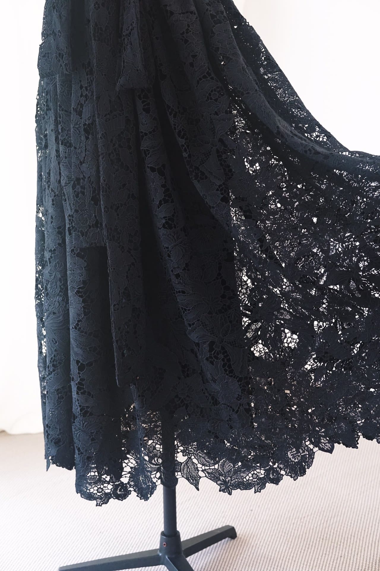 ĐẦM DIOR REN MÀU ĐEN BLACK LONG DRESS High Classy