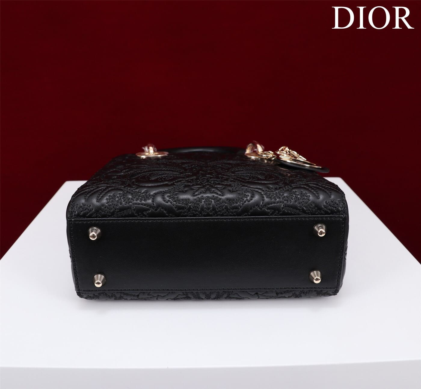 TÚI CHRISTIAN DIOR LADY DIOR Quilted-Effect Lambskin with Ornamental Motif Black