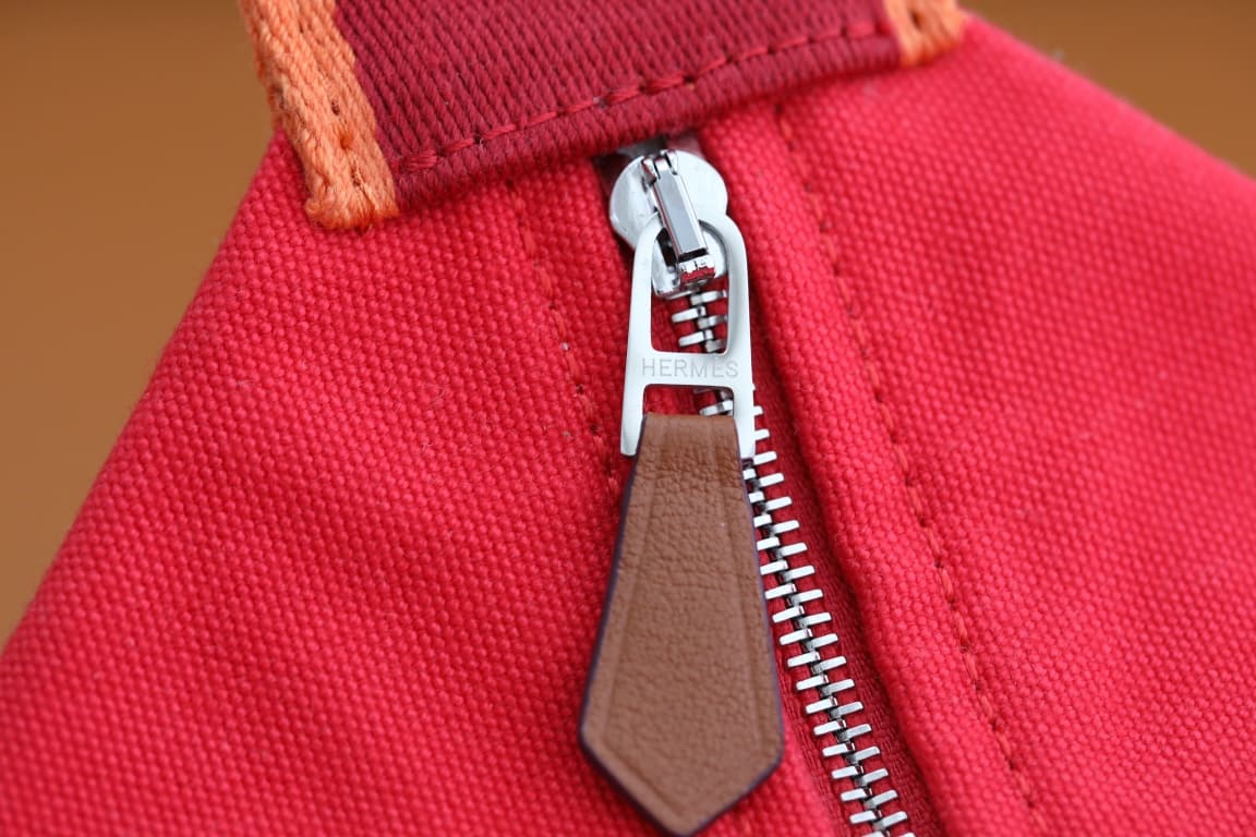 TÚI HERMES TROUSSE DE TOILETTE BRIDE A BRAC PM H MÀU ĐỎ