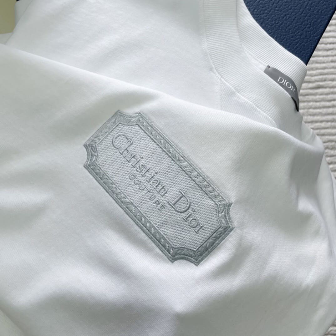 ÁO DIOR T SHIRT MÀU TRẮNG UNISEX