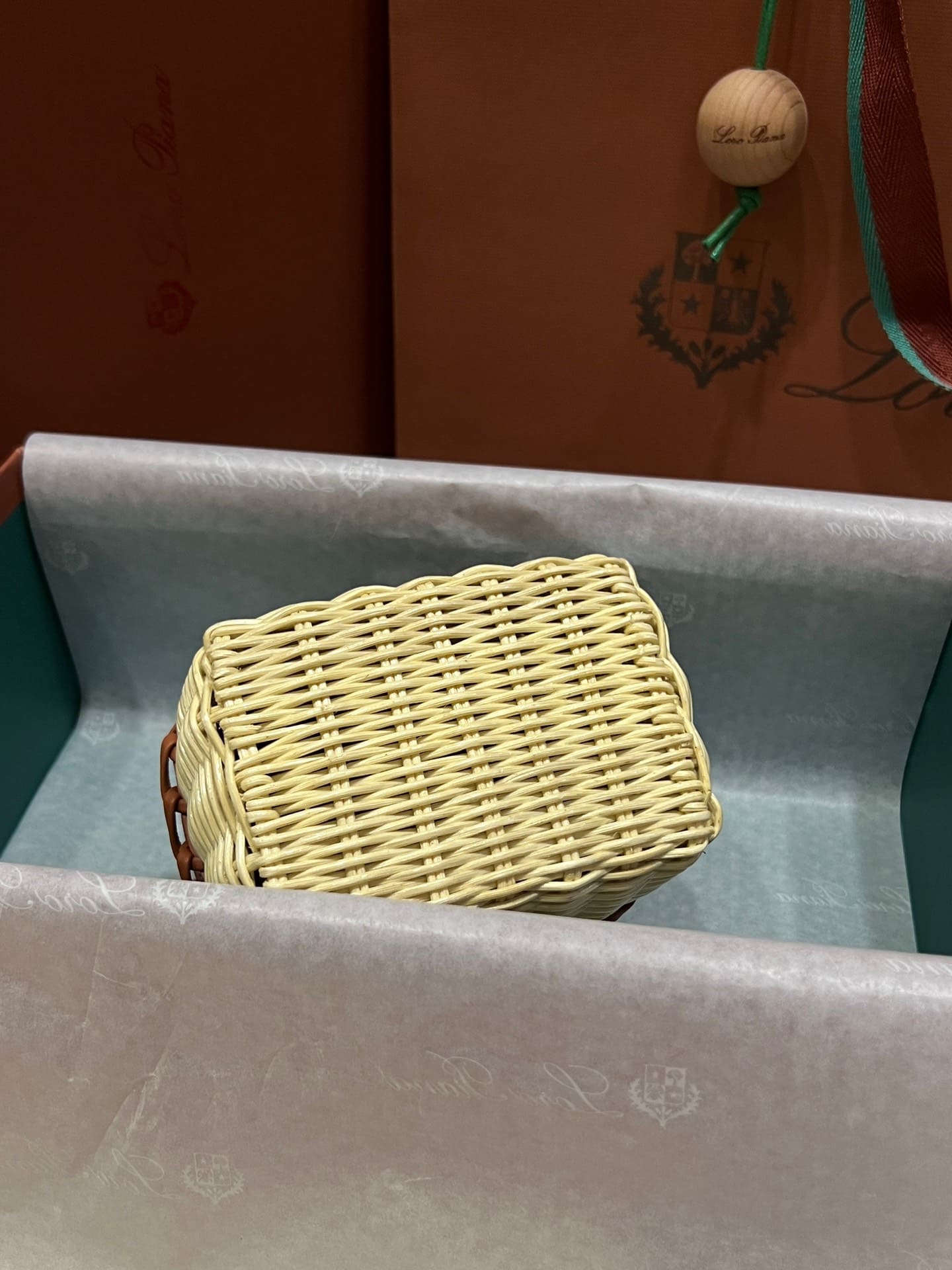 TÚI Loro Piana Women Extra Pocket Cross Body Wicker bằng da bê kết hợp tre đan