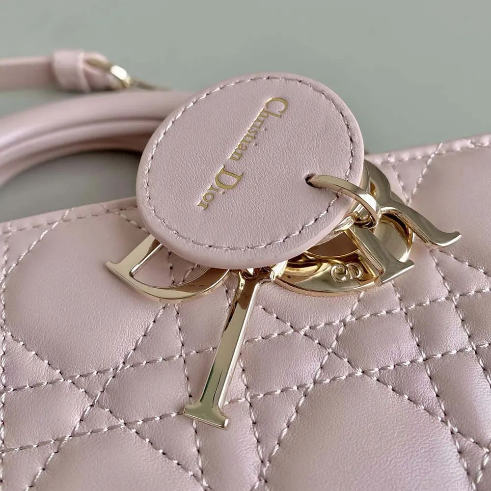 TÚI Dior Women Small Lady D-Joy màu hồng phấn da cừu Cannage