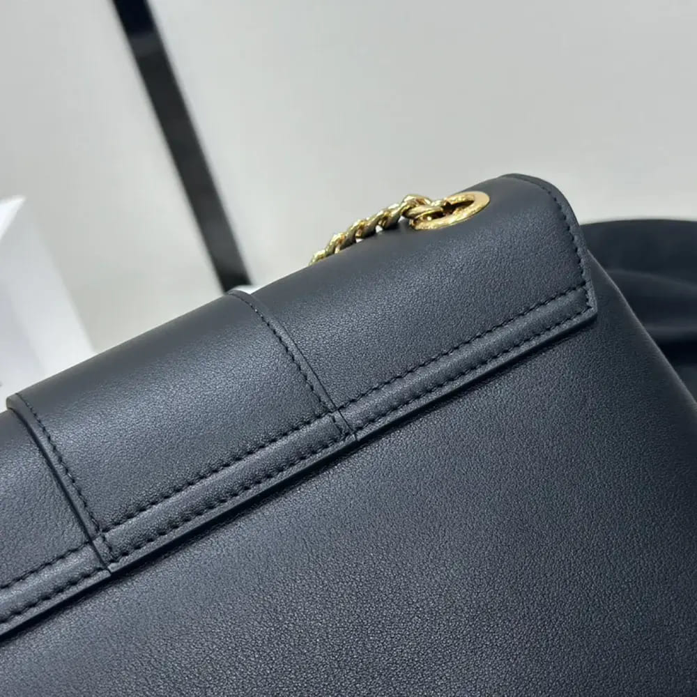 TÚI CELINE Women Medium Celine Victoire Bag in Supple Calfskin-Black