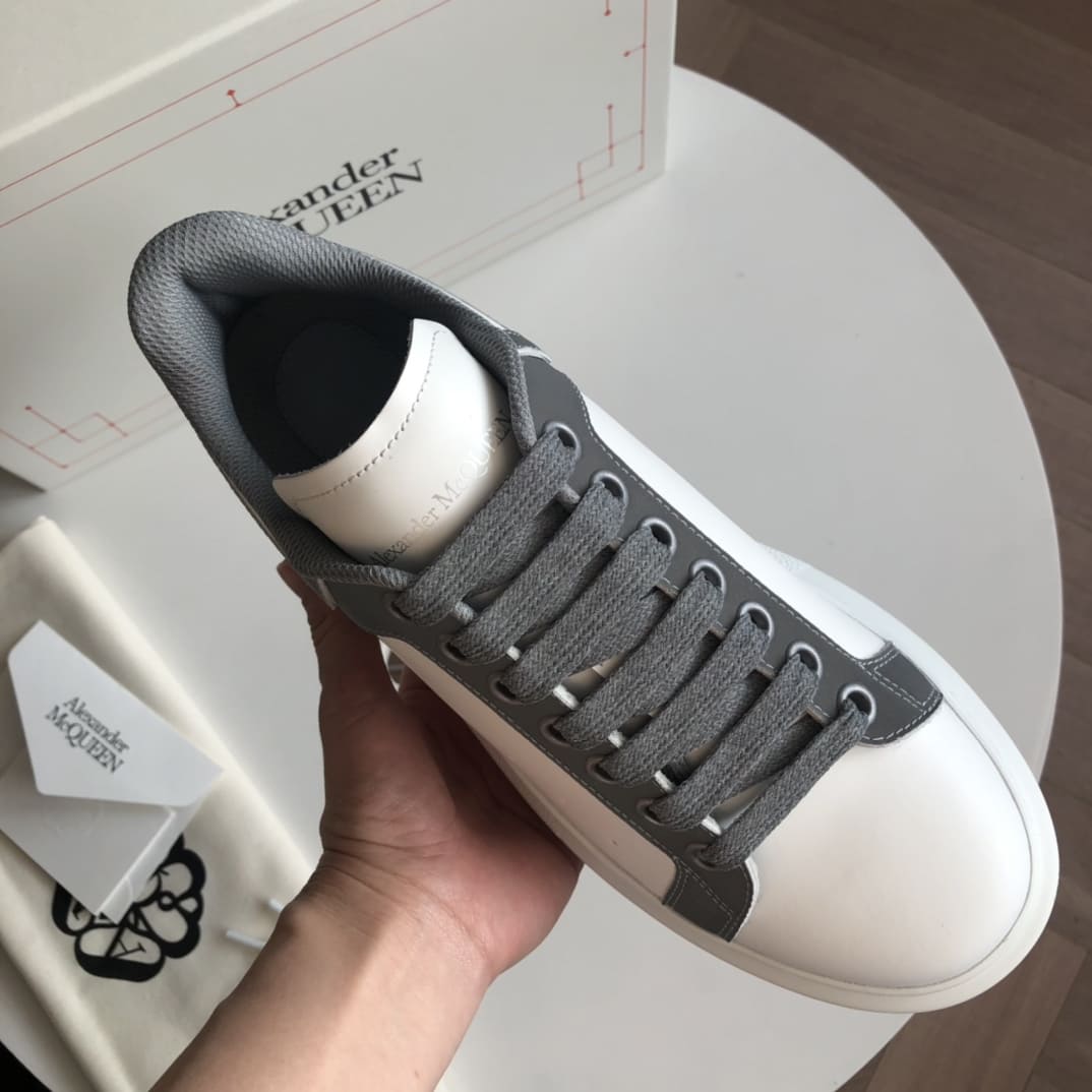 GIÀY ALEXANDER MCQUEEN SNEAKERS SHOES AAA UNISEX NAM VÀ NỮ DA BÊ HẢO HẠNG