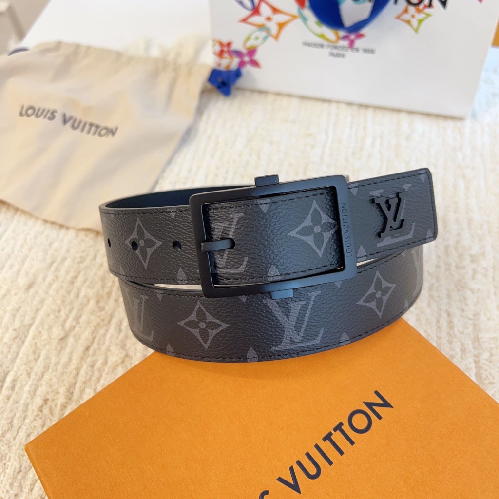 DÂY LƯNG LOUIS VUITTON SQUARE BLACK MONOGRAM LEATHER Khóa đen