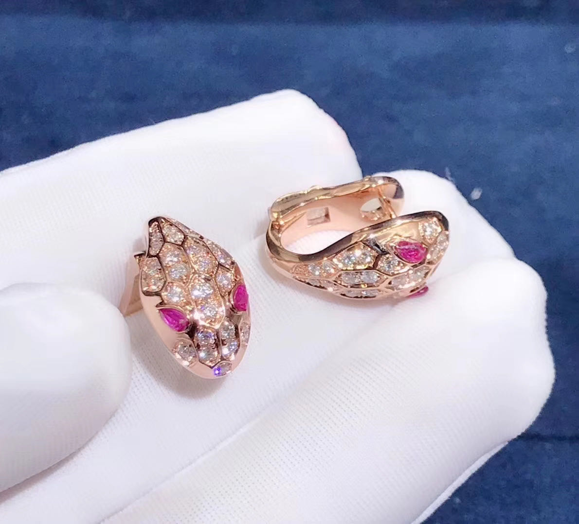 BÔNG TAI VÀNG HỒNG BVLGARI Serpenti 18k rose gold diamonds