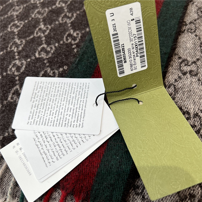 KHĂN Gucci GG Cashmere scarf