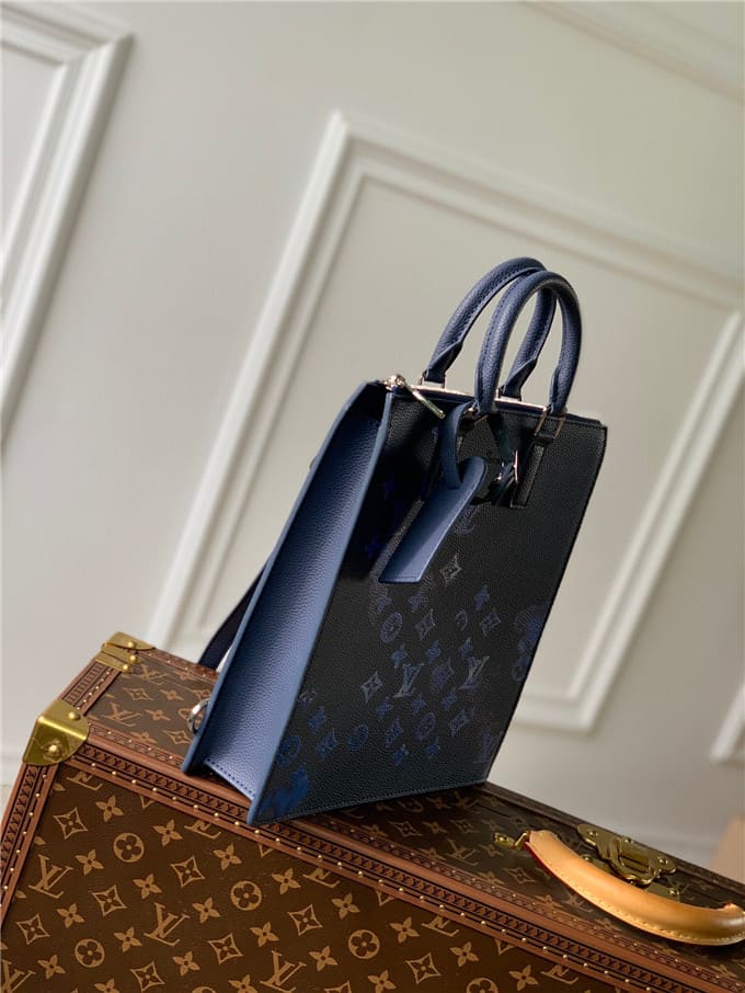 Túi LOUIS VUITTON  sac plat zippe bag