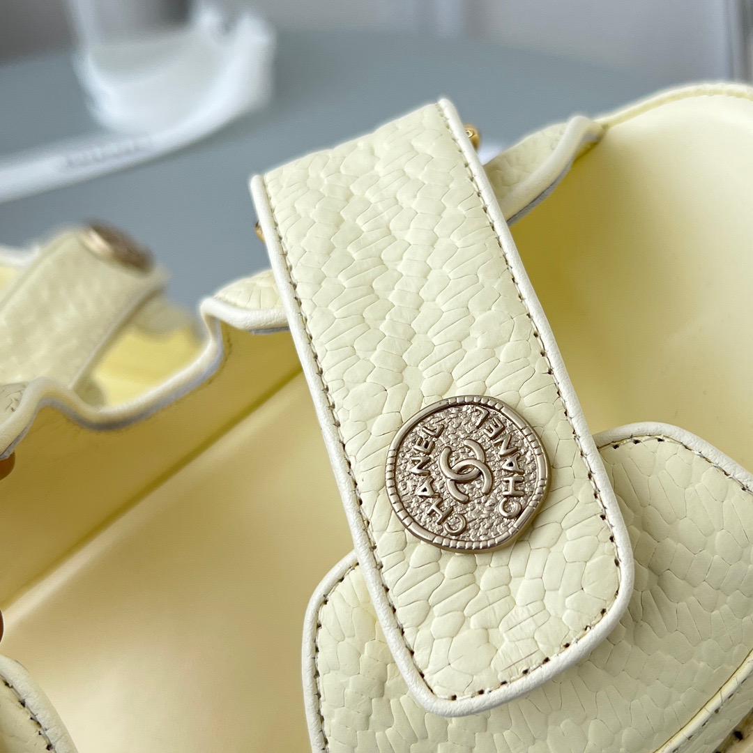 GIÀY CHANEL CC LOGO SANDALS