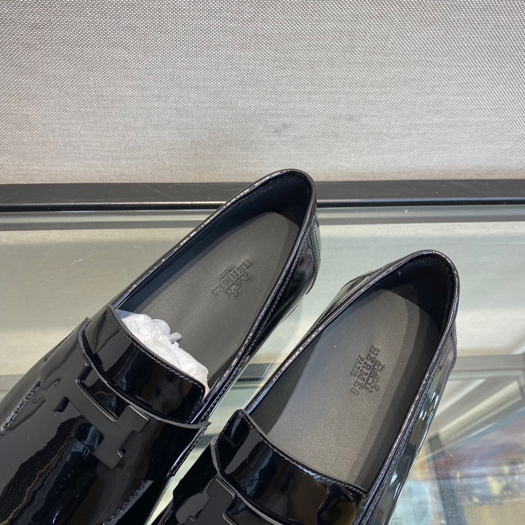 GIÀY HERMES GLOSS LEATHER BLACK LOAFER SHOES