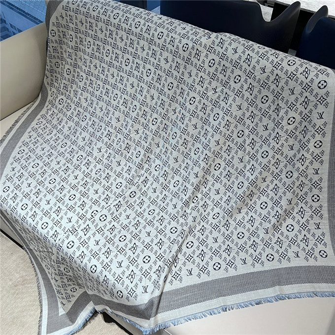 KHĂN Louis Vuitton monogram shawl scarf