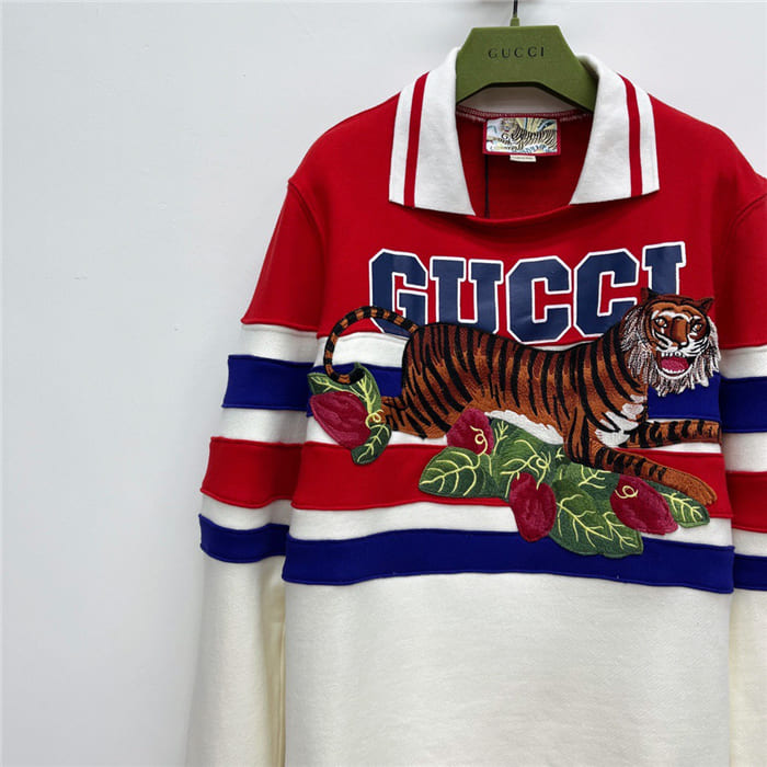 ÁO GUCCI TIGER Sweater