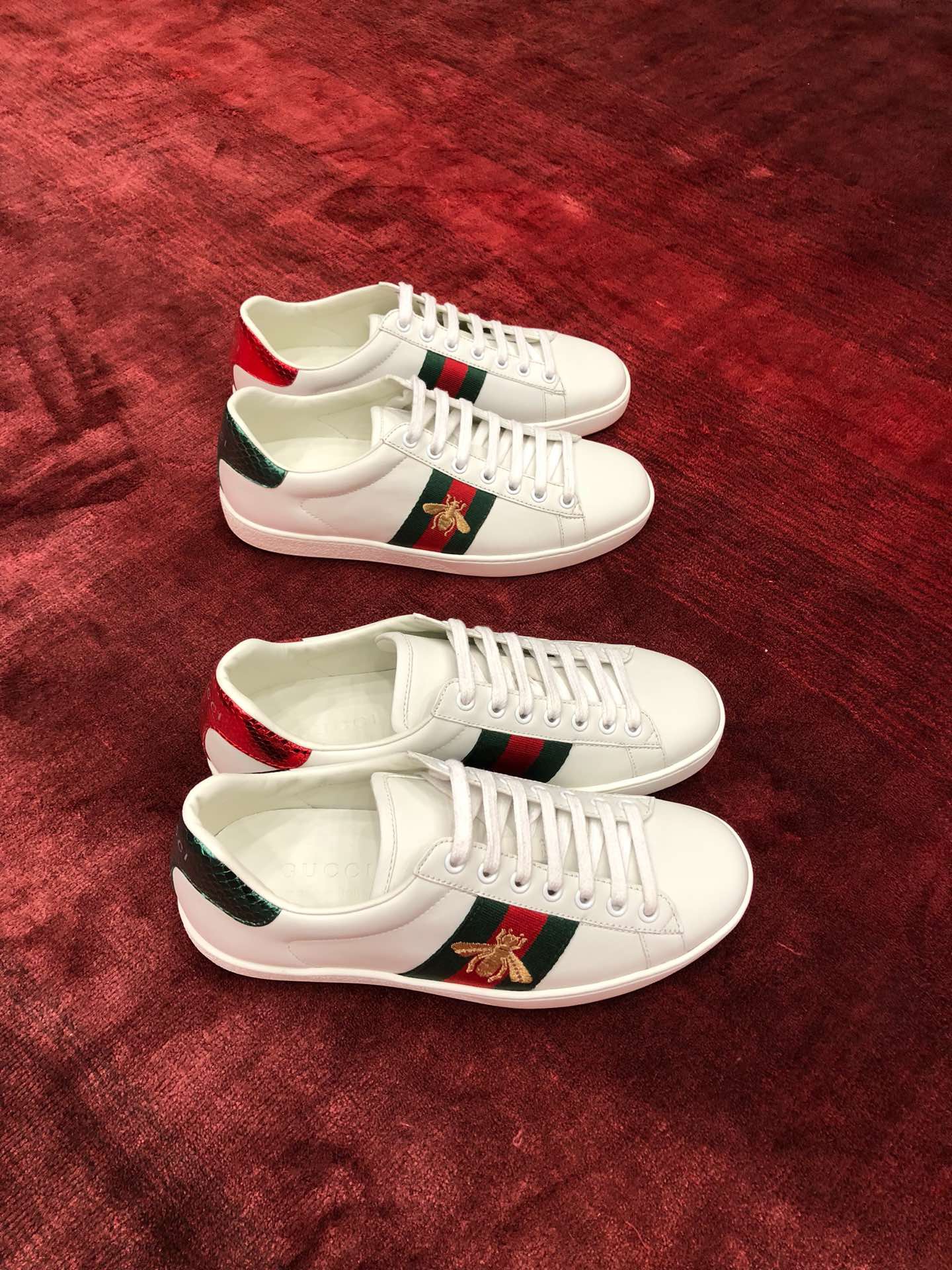 GIÀY GUCCI Leather Embroidered Ace Sneakers