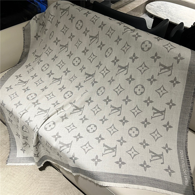 KHĂN Louis Vuitton LV Logo scarf