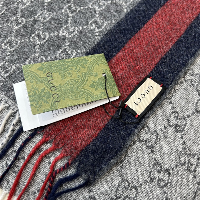 KHĂN Gucci GG Cashmere scarf