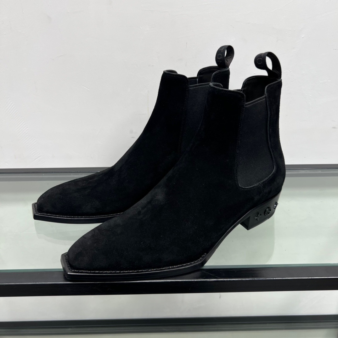 GIÀY LOUIS VUITTON BLACK SUEDE LEATHER BOOTS SHOES