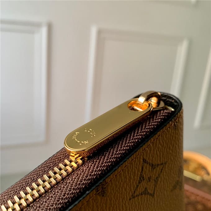 VÍ LOUIS VUITTON zippy wallet
