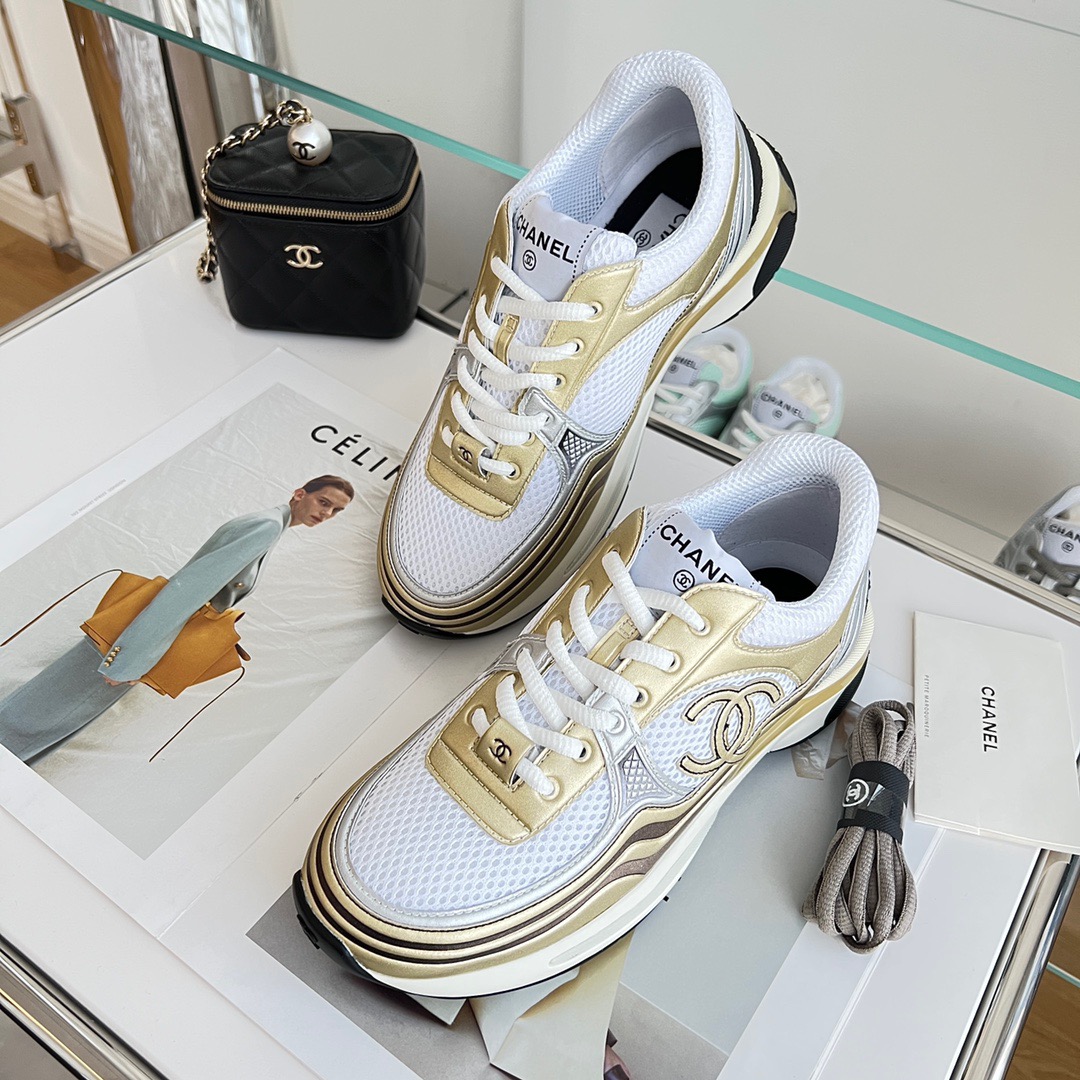 GIÀY CHANEL CC LOGO SNEAKER SHOES
