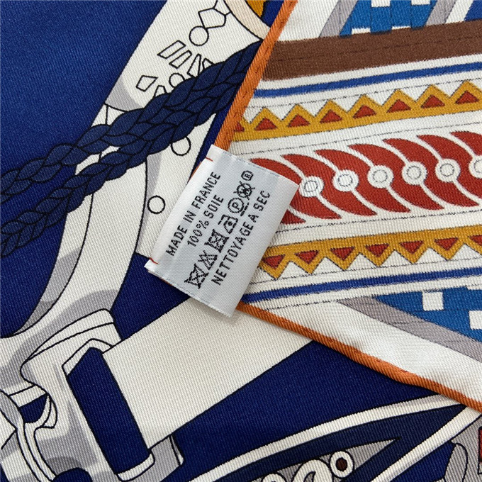 KHĂN Hermes Silk scarf